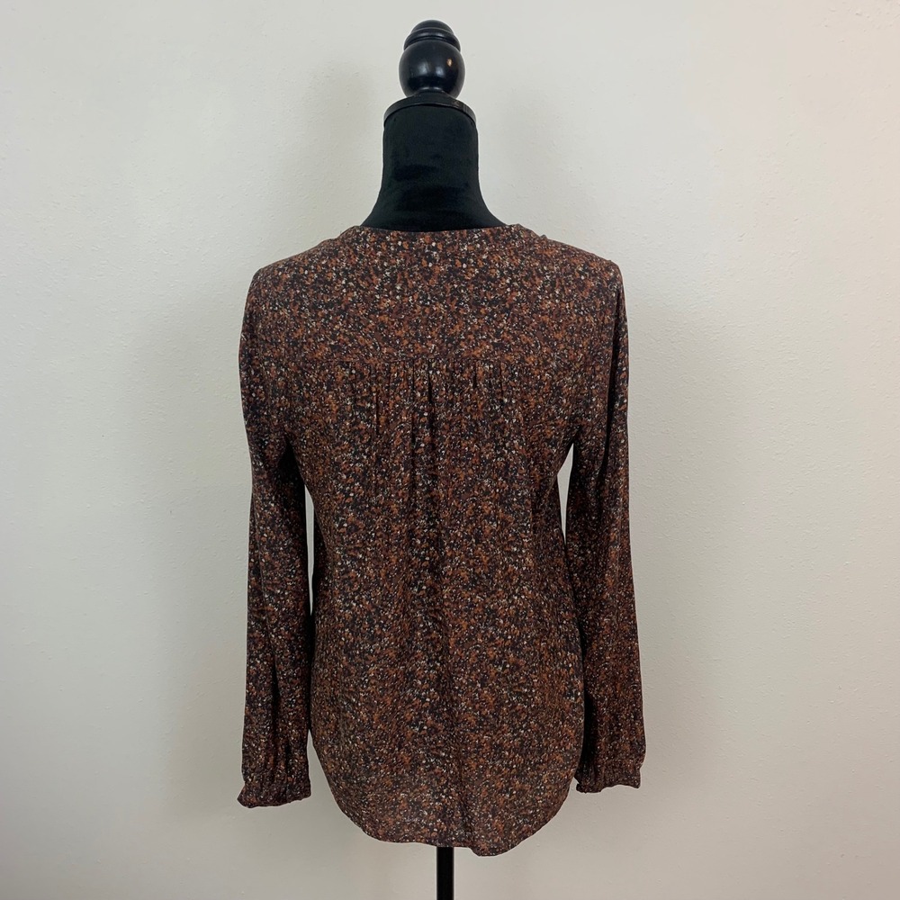 Treasure & Bond Women's XS Brown Abstract Speckled V-Neck Long Sleeve Blouse - Picture 2 of 7